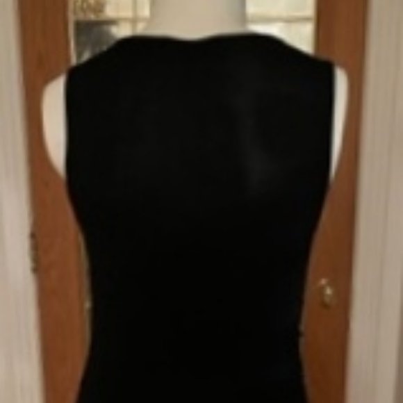 Mini robe multi-couleur en paillettes.  Grandeur small. - Picture 3 of 5